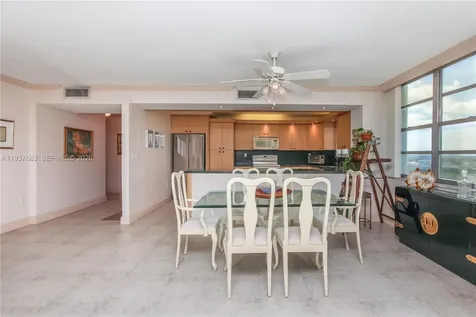 2780 NE 183rd Street Aventura FL 33160