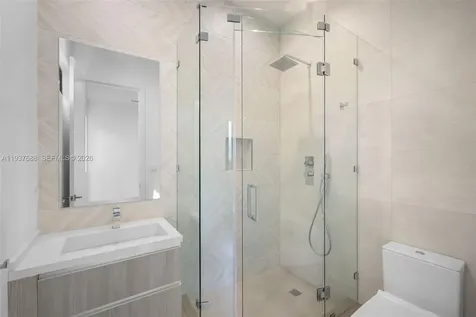 3063 Elizabeth Street Miami FL 33133