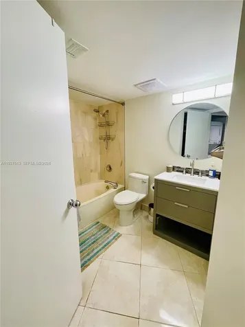 3600 Mystic Pointe Drive Aventura FL 33180
