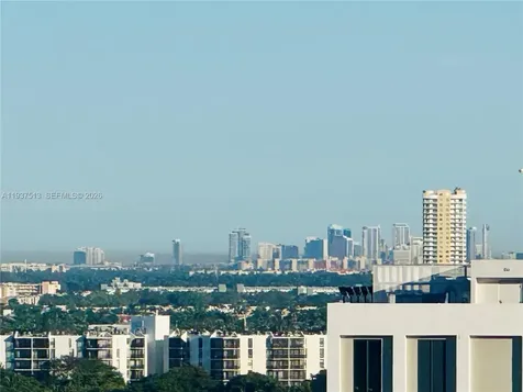 3600 Mystic Pointe Drive Aventura FL 33180
