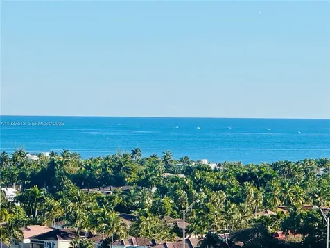 3600 Mystic Pointe Drive Aventura FL 33180