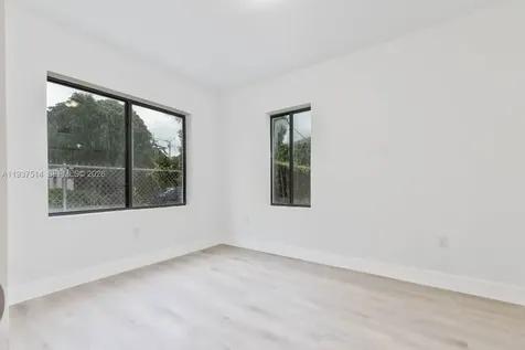 858 NW 3rd Street Miami FL 33128