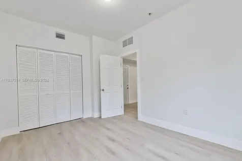 858 NW 3rd Street Miami FL 33128