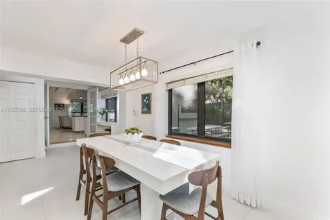 7720 SW 59th Court South Miami FL 33143