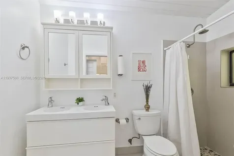 7720 SW 59th Court South Miami FL 33143