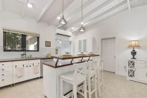7720 SW 59th Court South Miami FL 33143