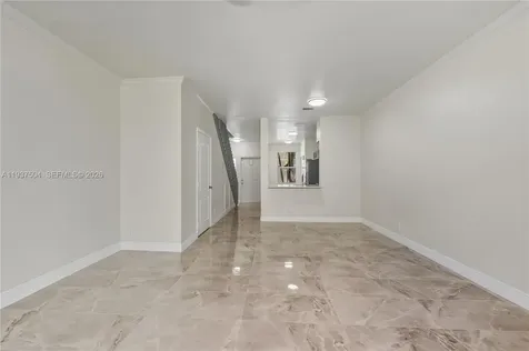 810 NE 212th Terrace Miami FL 33179