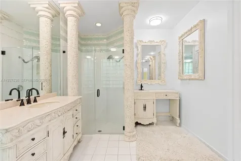 16053 Villa Vizcaya Place Delray Beach FL 33446