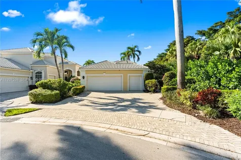 16053 Villa Vizcaya Place Delray Beach FL 33446