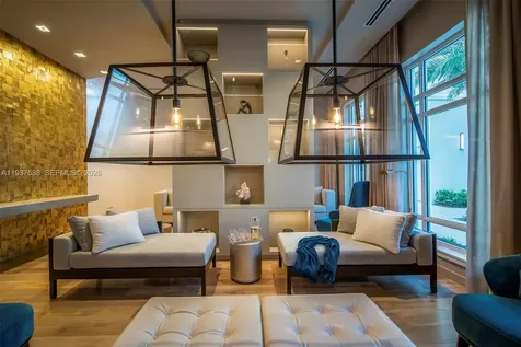 16053 Villa Vizcaya Place Delray Beach FL 33446