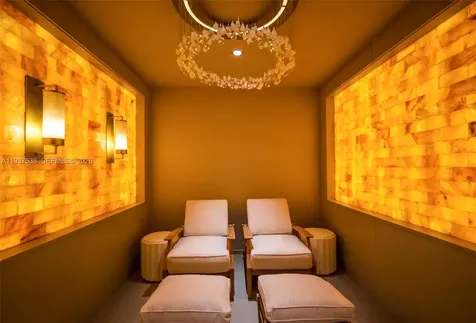 16053 Villa Vizcaya Place Delray Beach FL 33446