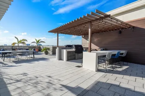 3250 NE 1st Avenue Miami FL 33137