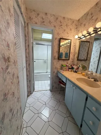 6080 NW 44th Street Lauderhill FL 33319