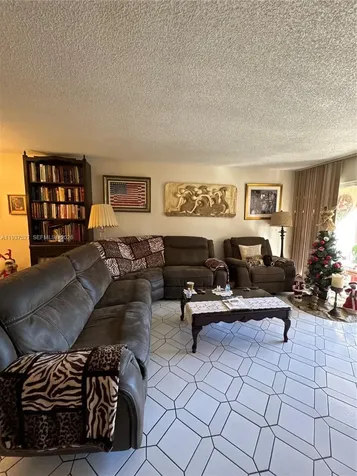 6080 NW 44th Street Lauderhill FL 33319