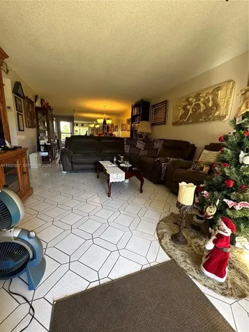 6080 NW 44th Street Lauderhill FL 33319