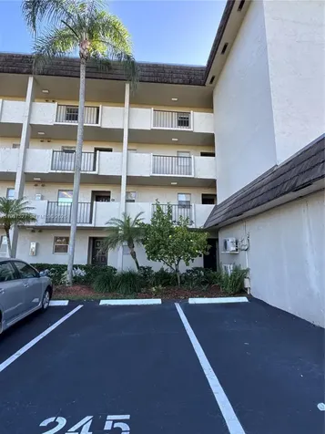 6080 NW 44th Street Lauderhill FL 33319