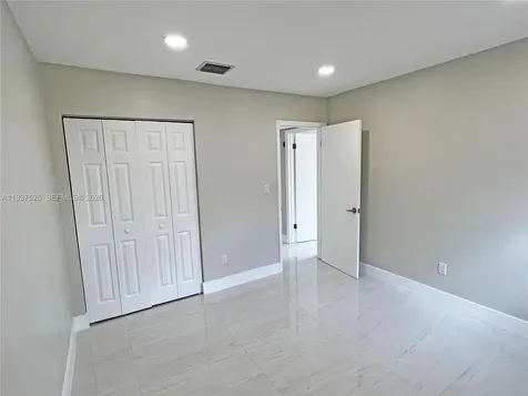 11962 SW 37th Terrace Miami FL 33175