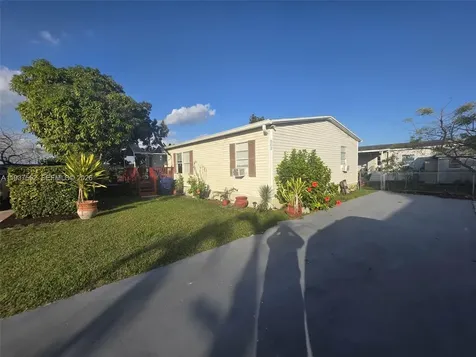 19800 SW 180 Th Avenue Miami FL 33187