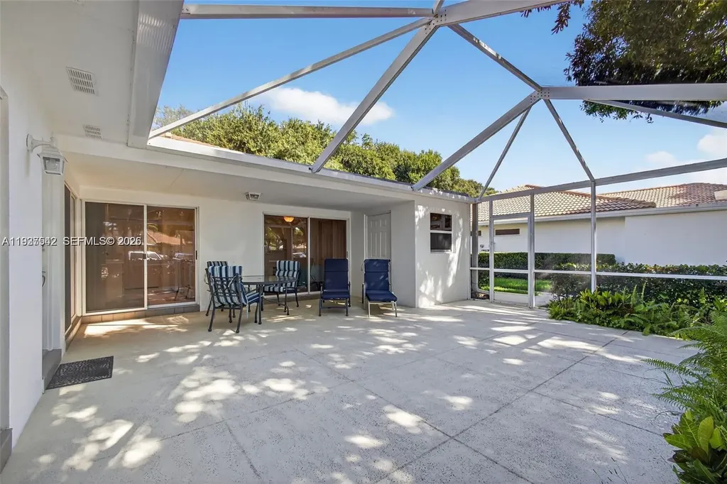 7102 Geminata Oak Court Palm Beach Gardens FL 33410