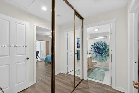 7102 Geminata Oak Court Palm Beach Gardens FL 33410