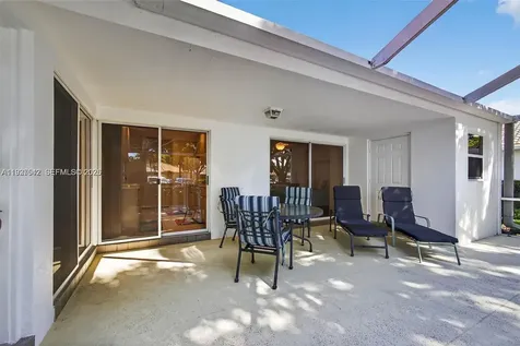 7102 Geminata Oak Court Palm Beach Gardens FL 33410