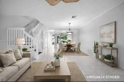 502 Westree Lane Plantation FL 33324