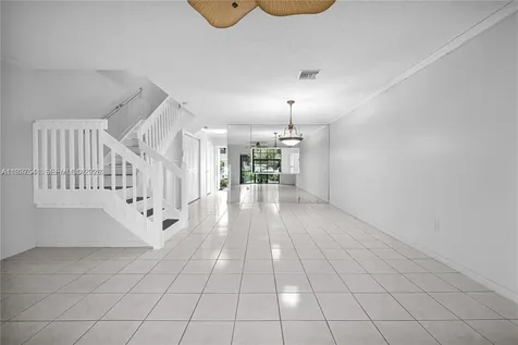502 Westree Lane Plantation FL 33324
