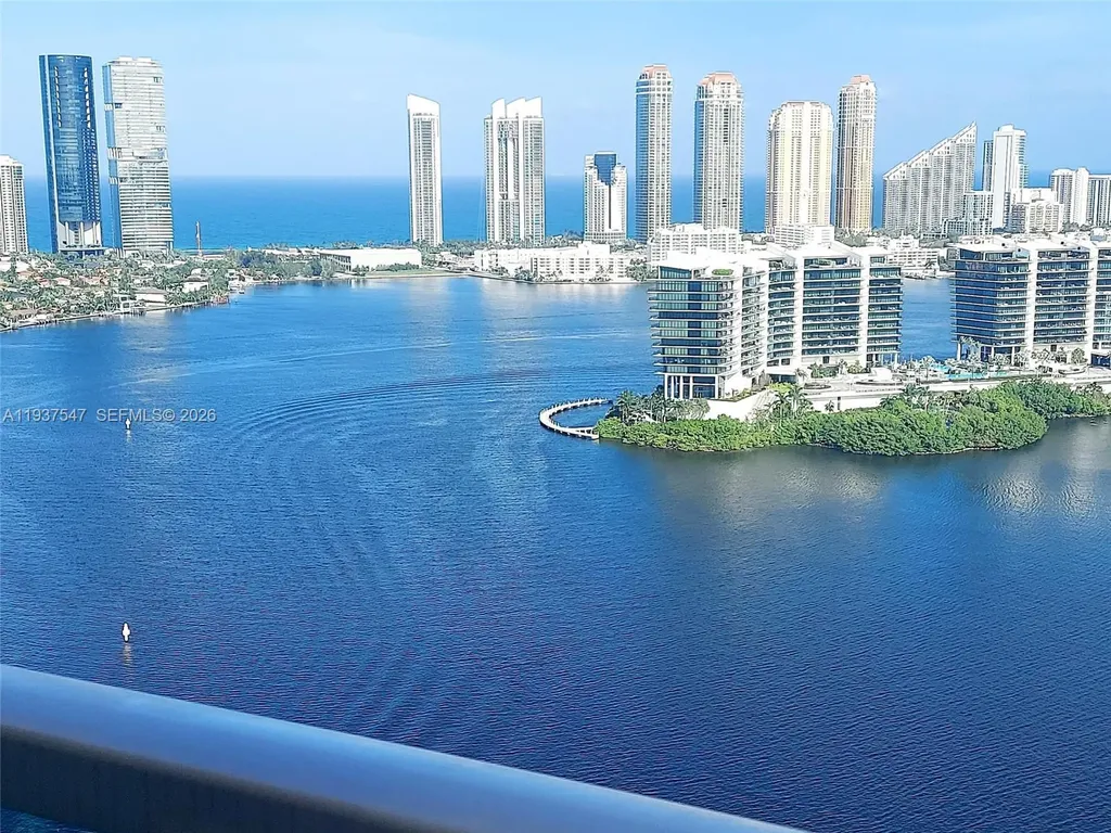 3330 NE 190th Street Aventura FL 33180