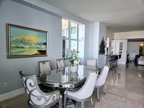 3330 NE 190th Street Aventura FL 33180