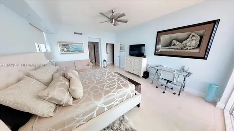 3330 NE 190th Street Aventura FL 33180