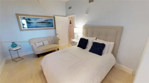 3330 NE 190th Street Aventura FL 33180