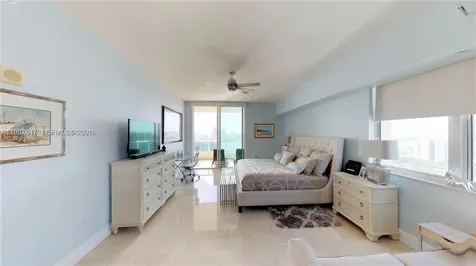 3330 NE 190th Street Aventura FL 33180