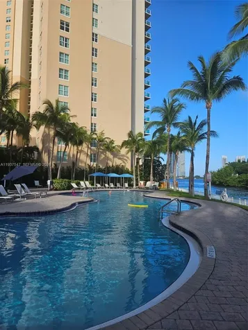 3330 NE 190th Street Aventura FL 33180