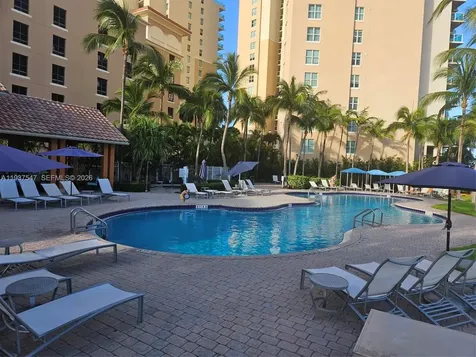 3330 NE 190th Street Aventura FL 33180