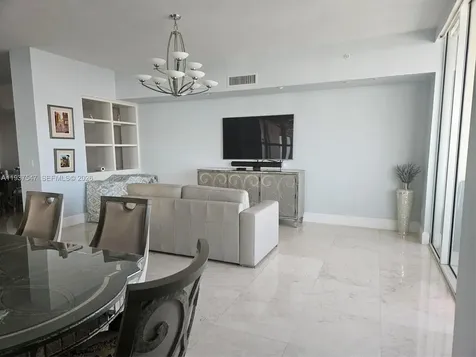 3330 NE 190th Street Aventura FL 33180