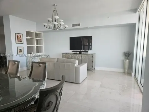 3330 NE 190th Street Aventura FL 33180