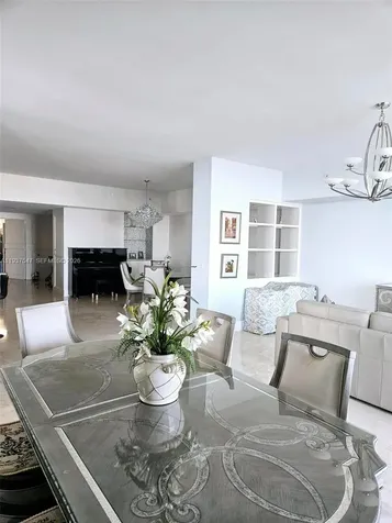 3330 NE 190th Street Aventura FL 33180