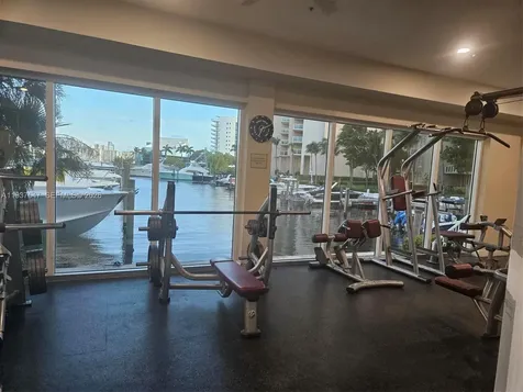 3330 NE 190th Street Aventura FL 33180