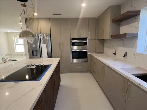 2315 NW 3rd Street Miami FL 33125