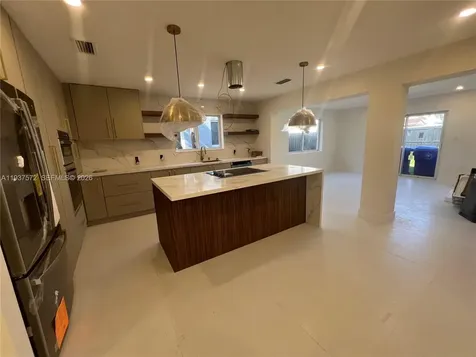 2315 NW 3rd Street Miami FL 33125