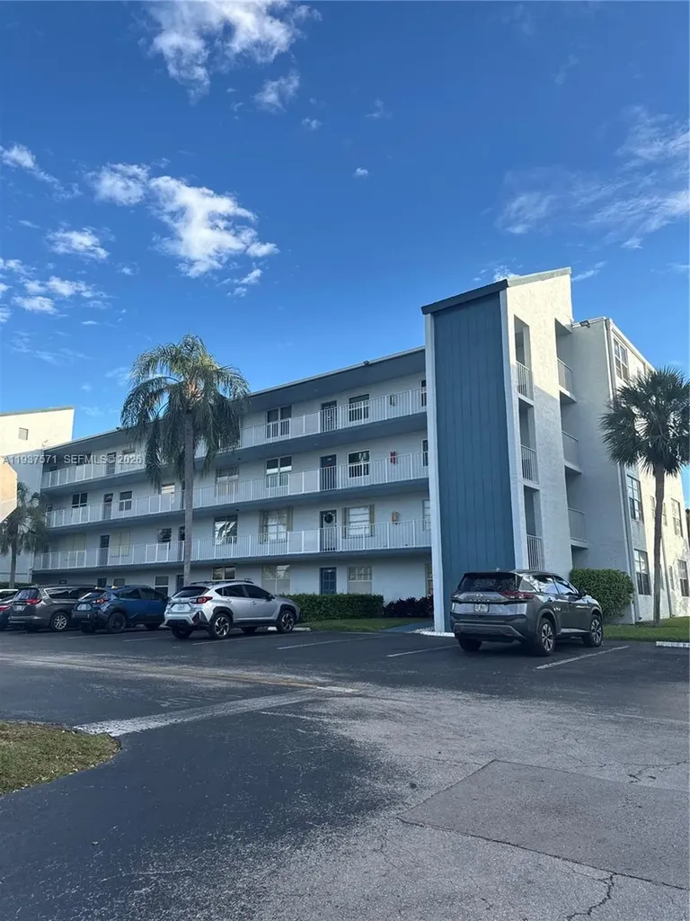 7690 NW 18th Street Margate FL 33063