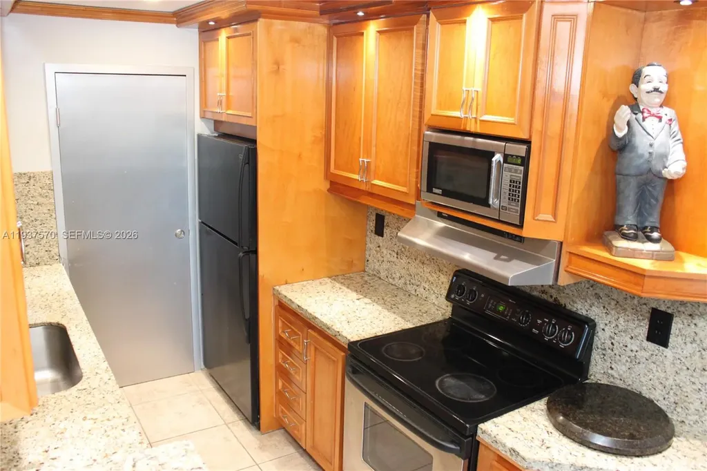 900 NE 18th Avenue Fort Lauderdale FL 33304