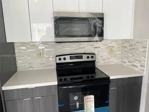 4321 NW 12th Terrace Oakland Park FL 33309