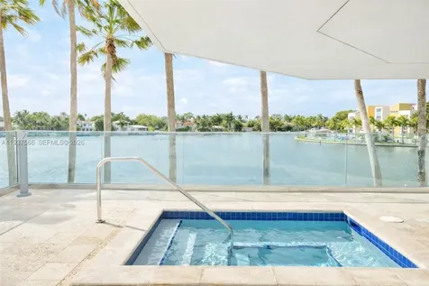 5900 Collins Avenue Miami Beach FL 33140
