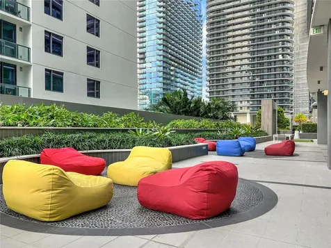 45 SW 9th Street Miami FL 33130