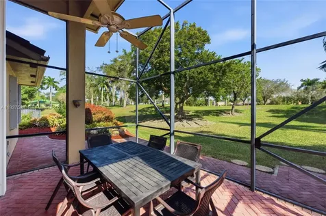 2442 Poinciana Court Weston FL 33327