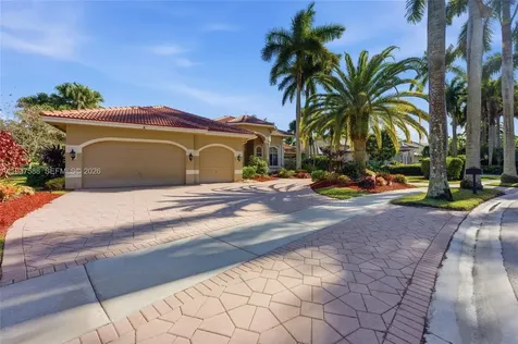 2442 Poinciana Court Weston FL 33327