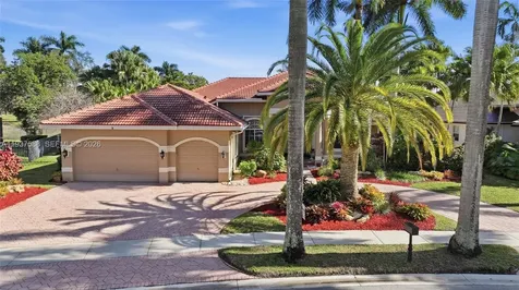 2442 Poinciana Court Weston FL 33327