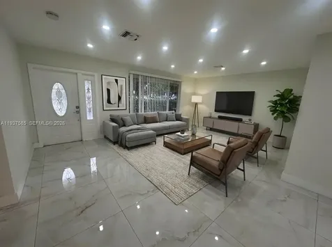 4501 Jefferson Street Hollywood FL 33021