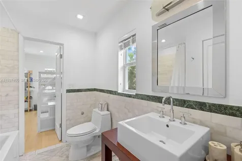 4490 Royal Palm Avenue Miami Beach FL 33140